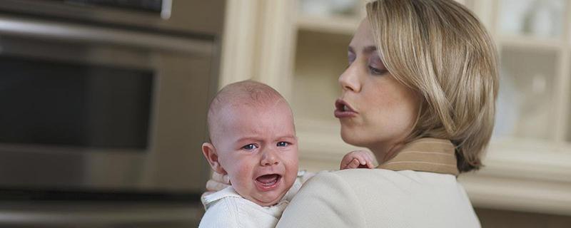 月经来了奶少了怎么回事 来大姨妈奶少了怎么回事