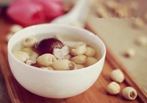 女人熬夜喝什么汤好(熬夜喝什么汤比较好)