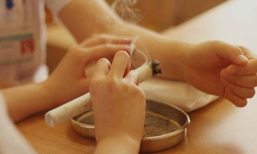 艾灸哪里治疗咳嗽（艾灸哪里治疗咳嗽感冒）