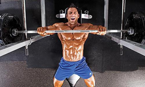 卧推可以用什么代替(卧推有啥用)