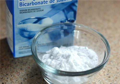 小苏打怎么治狐臭（小苏打怎么治狐臭视频）