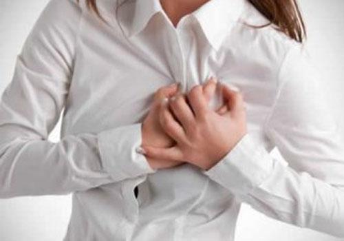 月经前乳房胀痛正常吗 月经前乳房胀痛如何缓解