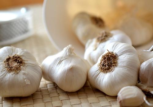 吃大蒜后怎么去味 吃大蒜后怎么去味道