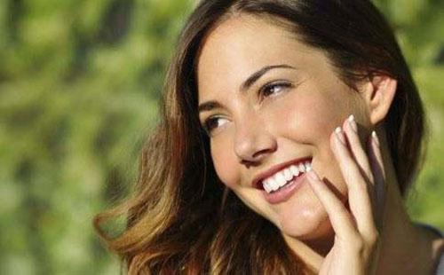 胃疼打嗝吃什么能舒缓 胃痛打嗝吃啥药最佳