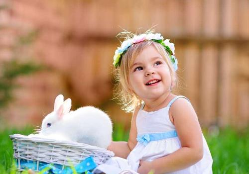 孩子嘴巴周围起红疹怎么回事 小宝宝嘴巴周围有红疹怎么办