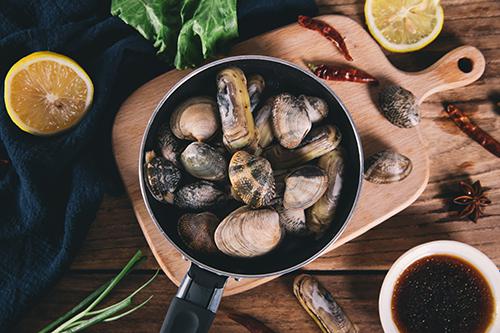 蛏子冷冻后还能吃吗（蛏子冷冻后还能吃吗为什么）