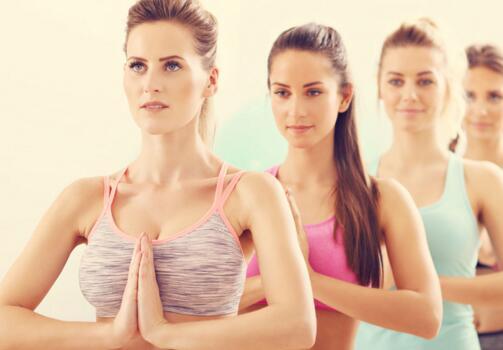 矫正骨盆的瑜伽动作 骨盆如何矫正瑜伽体式有哪些?