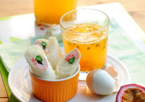 百香果蜂蜜水孕妇可以喝吗(柠檬百香果蜂蜜水孕妇可以喝吗)