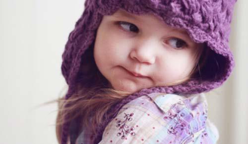 小孩晚睡的危害（小孩晚睡的危害有多大）