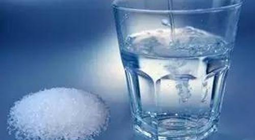 喝了有蟑螂的水怎么办 喝了小蟑螂的水怎么办