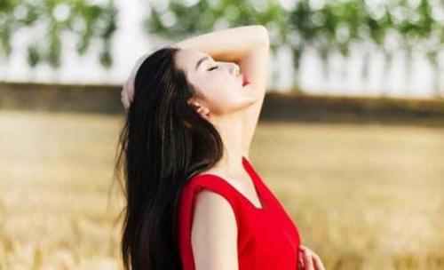 乳房疾病有哪些症状(乳房疾病都有哪些症状)