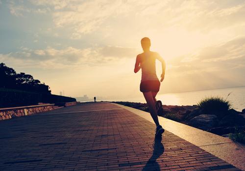 穿塑身衣能跑步吗 跑步可不可以穿塑身衣