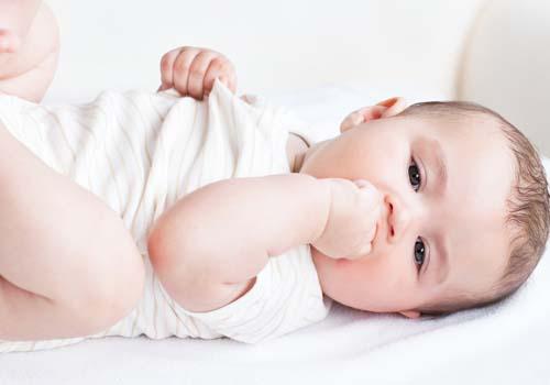 宝宝出生13天拉肚子怎么办(剖腹产13天拉肚子怎么办)