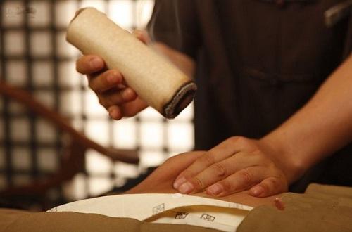 腹胀艾灸什么位置（腹胀艾灸哪里）