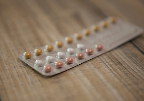 避孕药什么时候吃好(母猫避孕药什么时候吃好)