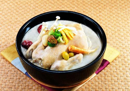 女人冬季感冒吃什么好(女性感冒吃什么比较好)