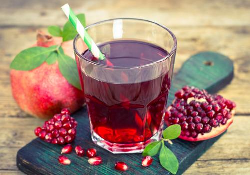 宝宝可以喝石榴汁吗(石榴汁宝宝可以多喝吗)