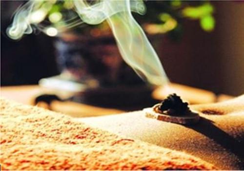 月经期间究竟可不可以艾灸呢 请问月经期间可以艾灸吗