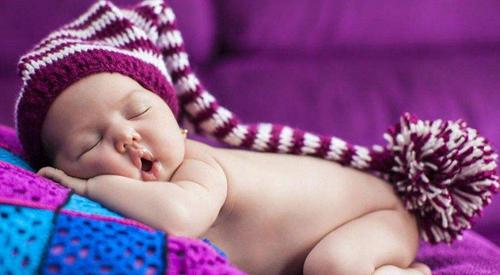 半岁宝宝流鼻涕怎么办最简单方法（半岁的小孩流鼻涕怎么办）