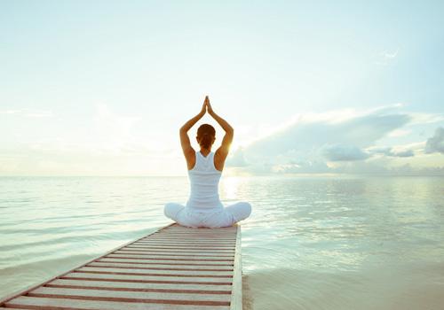 练瑜伽要空腹吗 瑜伽一定要空腹练才有效果吗