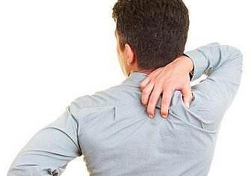 男性肾脏不好的症状 男性肾脏不好的症状会导致眼睛看不见