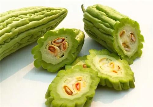 苦瓜怎么吃减肥效果好 生吃苦瓜可以减肥吗