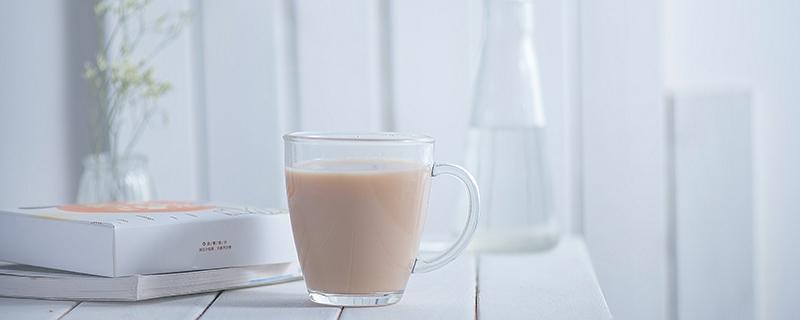 奶茶可以放微波炉加热么（奶茶能放微波炉加热嘛）