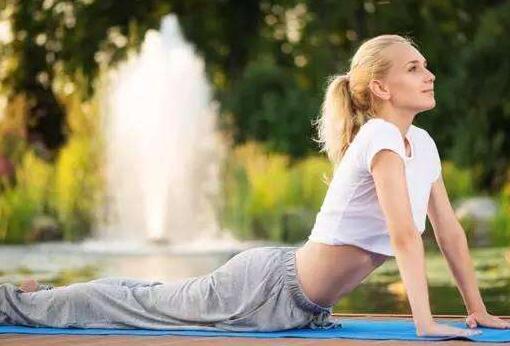 瑜伽能祛湿寒吗（瑜伽能除湿排寒吗）