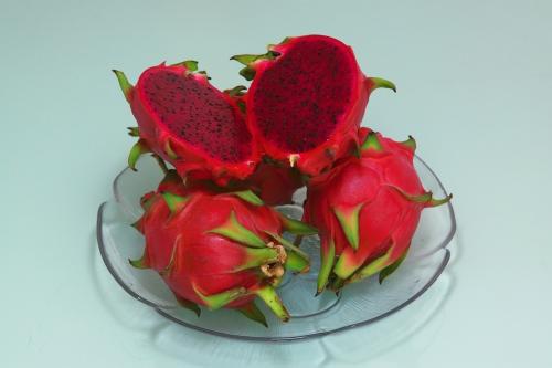 火龙果果皮怎么吃 吃火龙果皮的好处