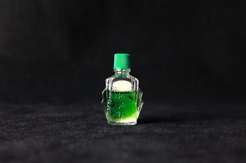 风油精不小心到进眼睛里怎么办 风油精不小心进了眼睛怎么办