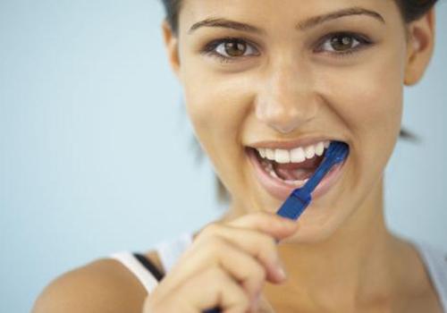 口腔溃疡怎么快速好 口腔溃疡怎么快速好用什么药