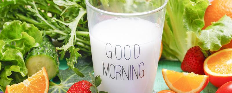 纯牛奶可以加蜂蜜吗 纯牛奶加蜂蜜的四大好处！