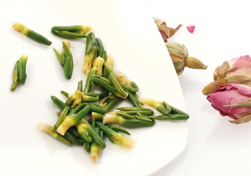 莲子心泡水小孩能喝吗 莲子心泡水小孩子能喝吗