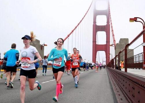 跑马拉松能喝红牛吗 跑马拉松喝红牛有效果嘛