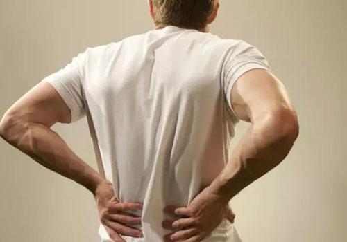 男人腰痛的原因有哪些 男人要怎样预防腰疼