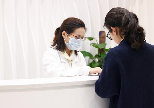 天热头晕是怎么回事 天气热头晕是怎么回事