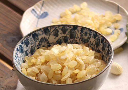 皂角米小孩子可以吃吗（皂角米宝宝可以吃不）