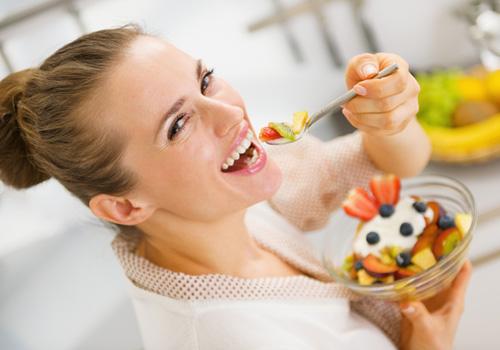 吃什么可以排除体内毒素（吃什么能排除体内的毒素）