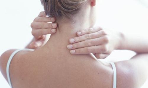 做俯卧撑可以改善颈椎病吗 做俯卧撑可以改善颈椎病吗贴吧