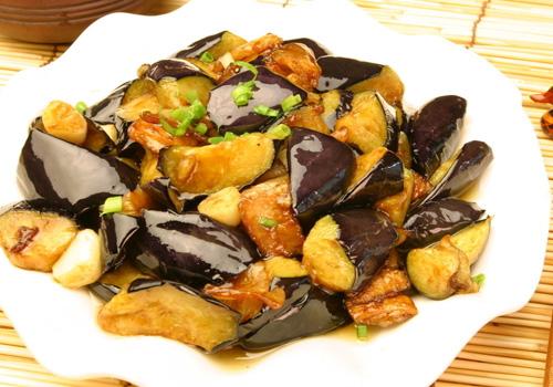 冬季吃茄子好吗 吃茄子有什么好处