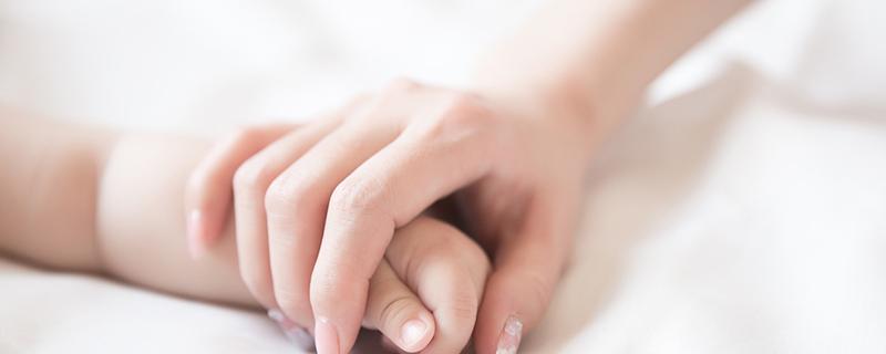 宝宝肚子胀气如何排气（小孩胀气怎么办快速排气）