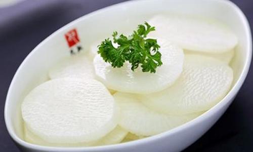 冰糖萝卜水止咳化痰吗（冰糖煮萝卜止咳化痰吗）