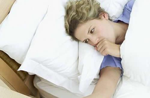 嗓子疼发烧怎么办最简单的方法 发烧嗓子疼应该怎么办