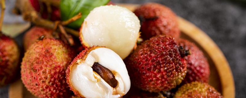 吃什么食物排毒养颜(吃什么食物排毒养颜美容)