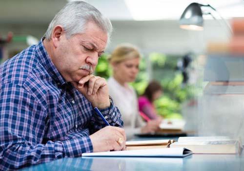 老人吃什么补血效果最好 老人吃什么比较补血