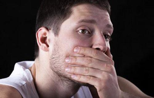 口臭怎么办该怎样消除（胃不好口臭怎么办该怎样消除）