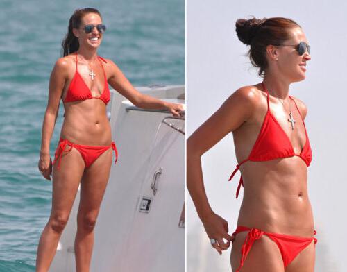 女孩平胸是什么原因 女的平胸是什么原因导致的