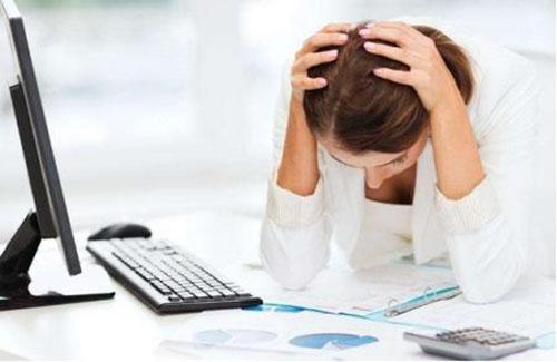 冬季脱发是什么原因 冬季脱发怎么回事