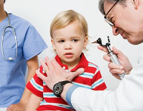 中耳炎会头晕吗 中耳炎会头晕吗会全身乏力吗