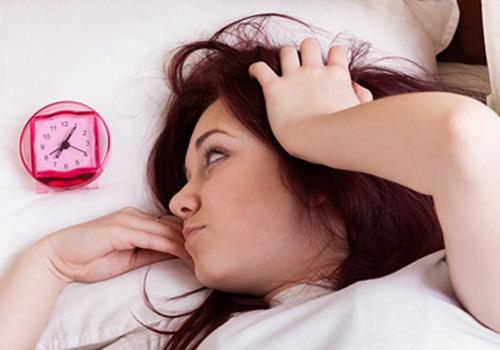 尿毒症是怎么引起的(尿毒症是怎么引起的 原因有哪些检查)